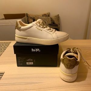 Coach white low top sneaker